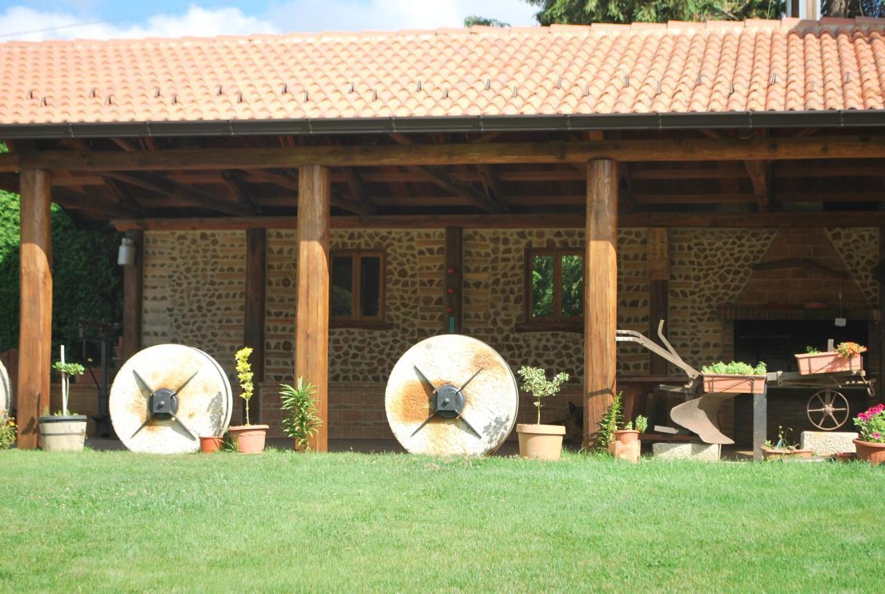 Вилла Agriturismo Roseto Серра-Сан-Бруно Экстерьер фото